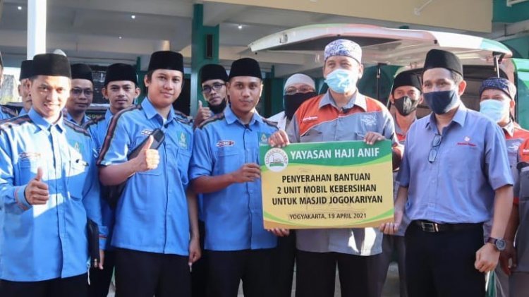 Mobil Kebersihan Masjid Gratis Yayasan Haji Anif Hadir Di Kota Yogyakarta