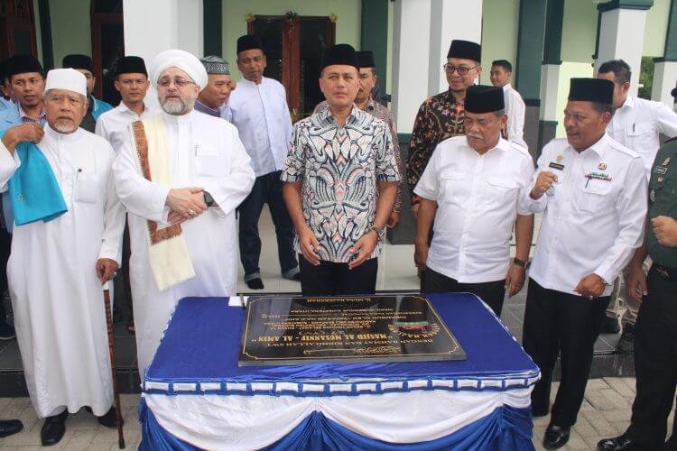 Alhamdulillah Masjid Al-Musannif Ke-27 Telah Diresmikan Bapak H. Musa Rajekshah